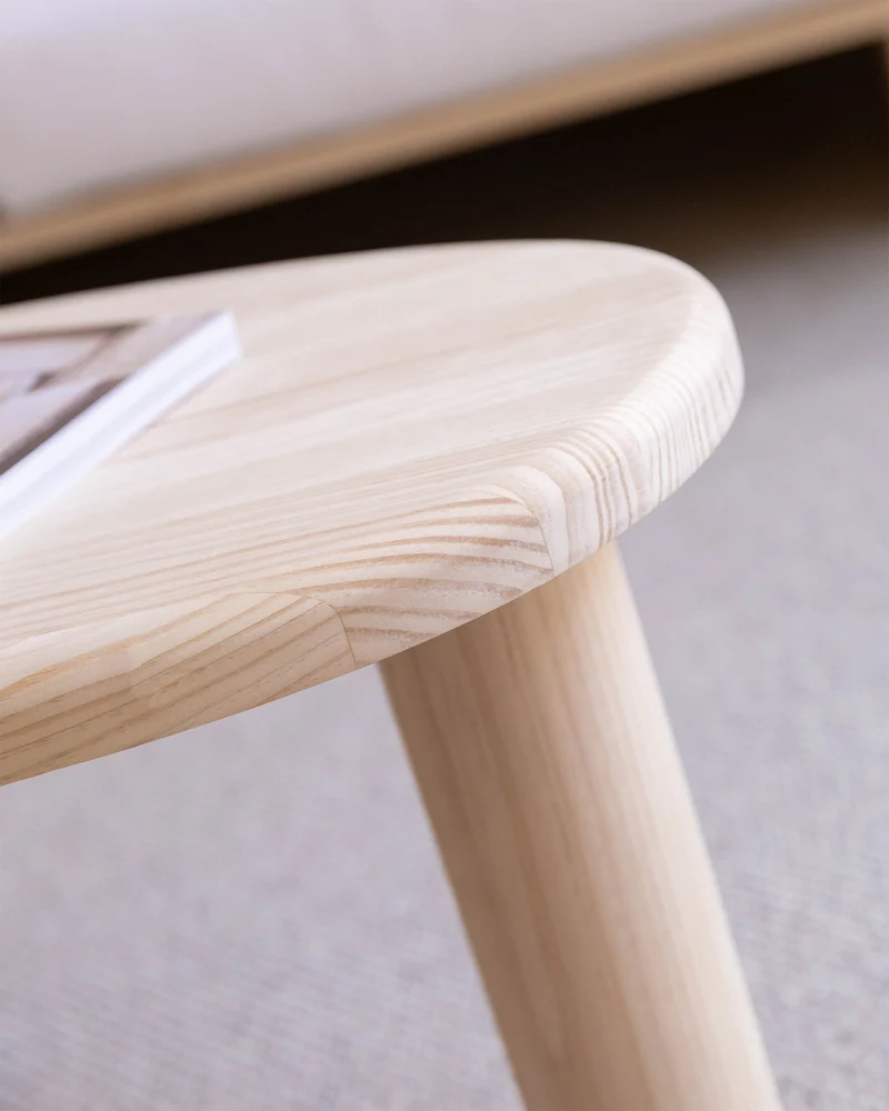 Tramadiu - Coffee table in pine wood 130 cm