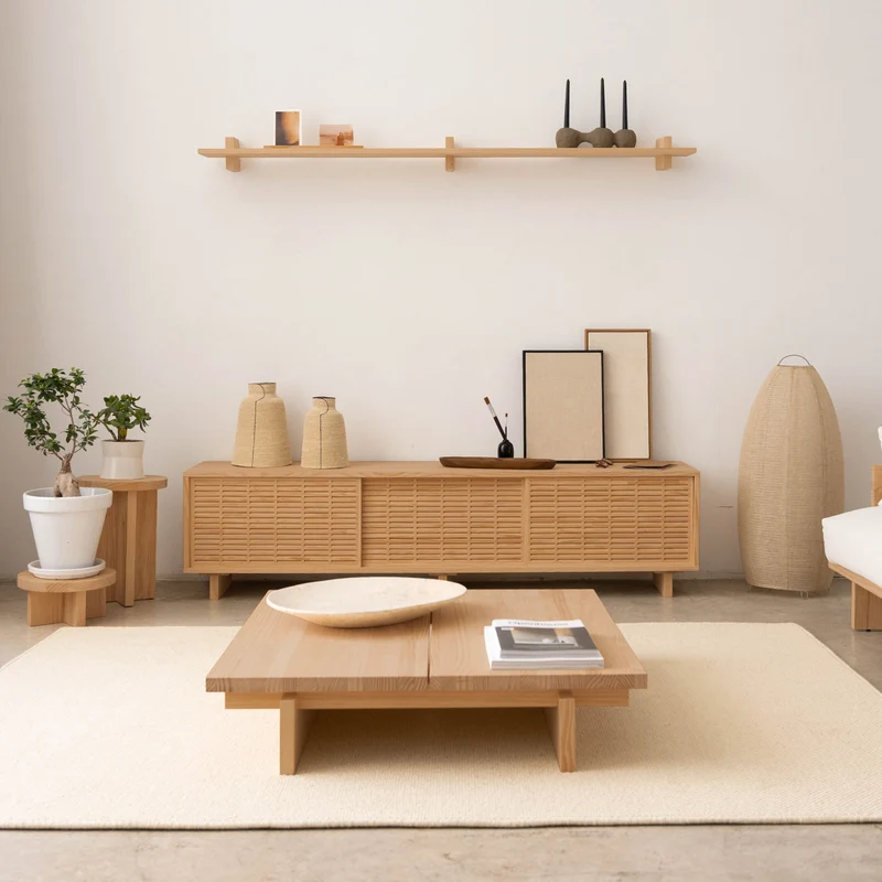 Olivera - Low coffee table in solid pine wood 90 cm