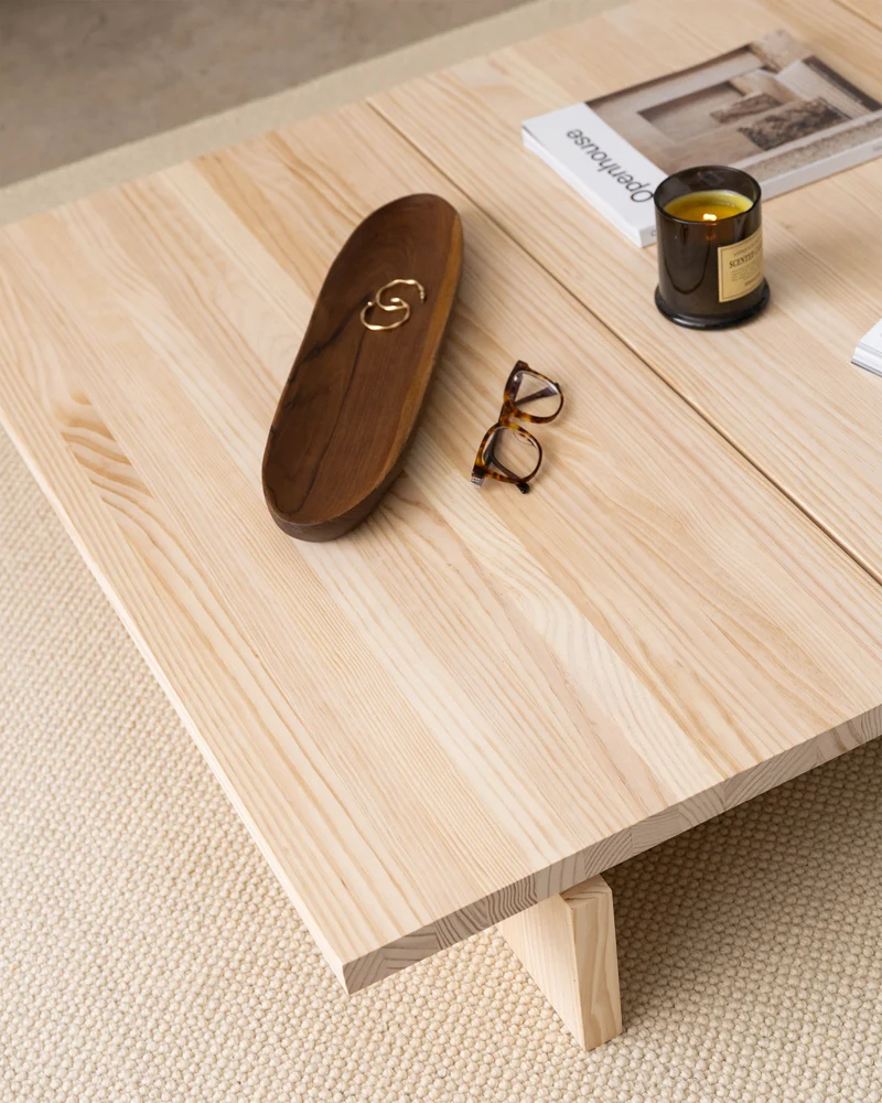 Nova - Rectangular coffee table in solid pine wood 135 cm