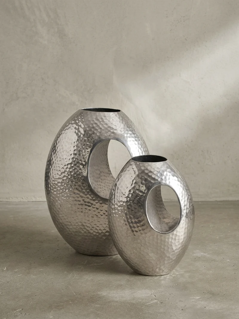 Vase 2er Set Aluminium mit Tragegriff Hammerschlag Modern Handgefertigt