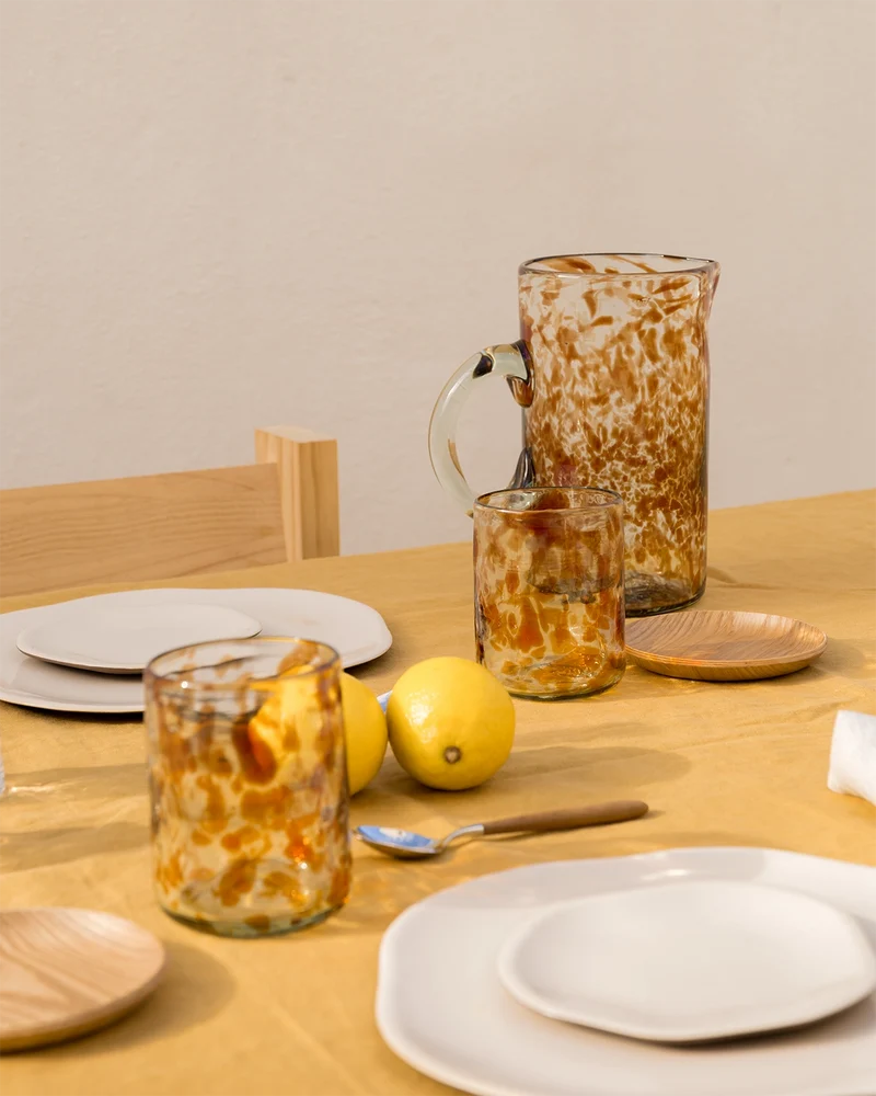 Sineu hand-blown glass tumbler