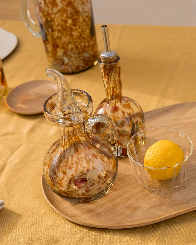 Sineu hand-blown glass oil bottle