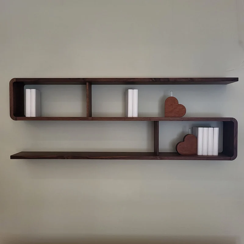 Regal COM:CI in S-Form, 160 x 58 x 20 cm Nussbaum