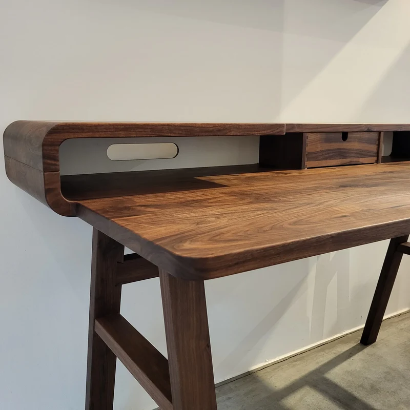 Sekretär COM:CI mit Schubkasten Wildnuss 140 x 70 x 85 cm