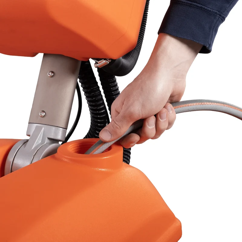 Kleine Scheuersaugmaschine SCRUBBER-XS mit 380 mm Bürsten