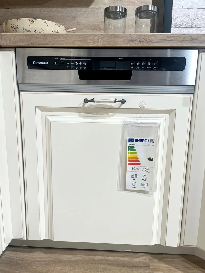 Landhausküche Castello Holzwerkstoff Magnolia Gewischt Weiß Inklusive E-Geräte