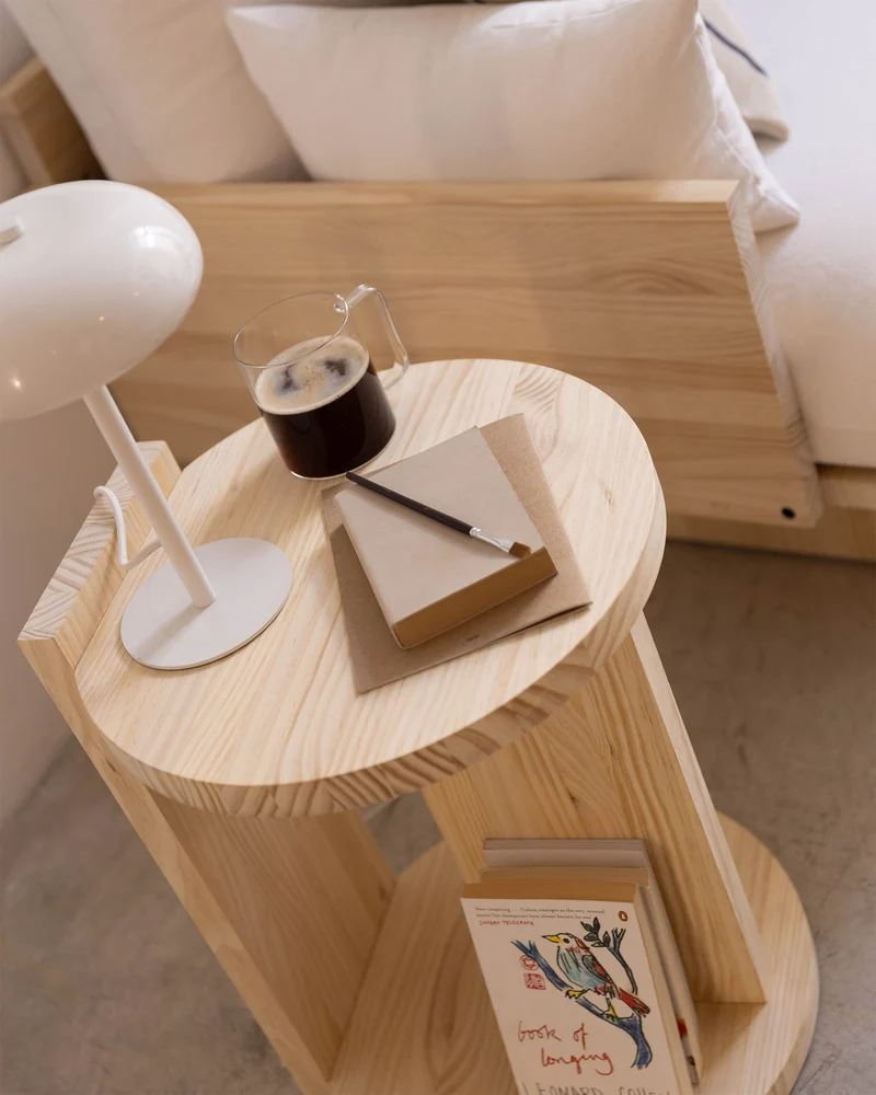 Solid wood table Comte, 40 cm