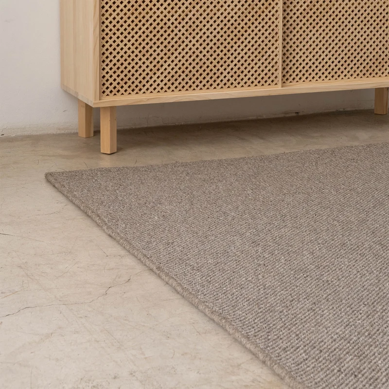 Fonda wool rug available in various sizes and colours