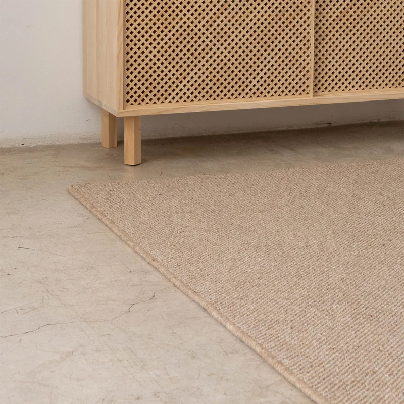 Fonda wool rug available in various sizes and colours