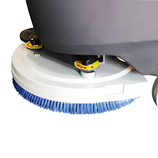 Handgeführte Scheuersaugmaschine SCRUBBER-S mit 530 mm Bürsten