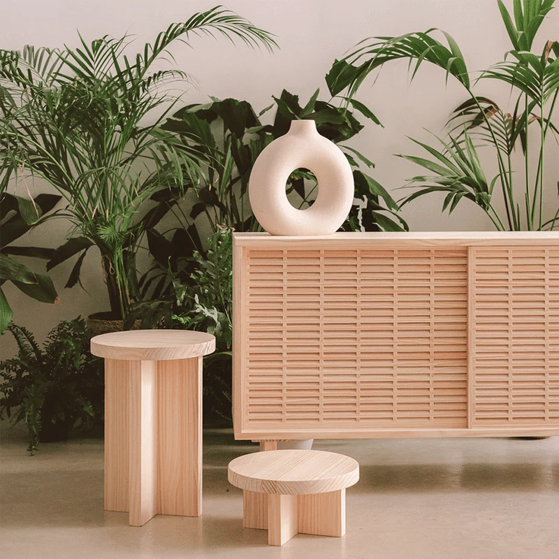 Denia - Stool in pine wood 42 cm
