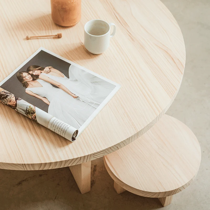 Turqueta - Round coffee table in solid wood 85 cm