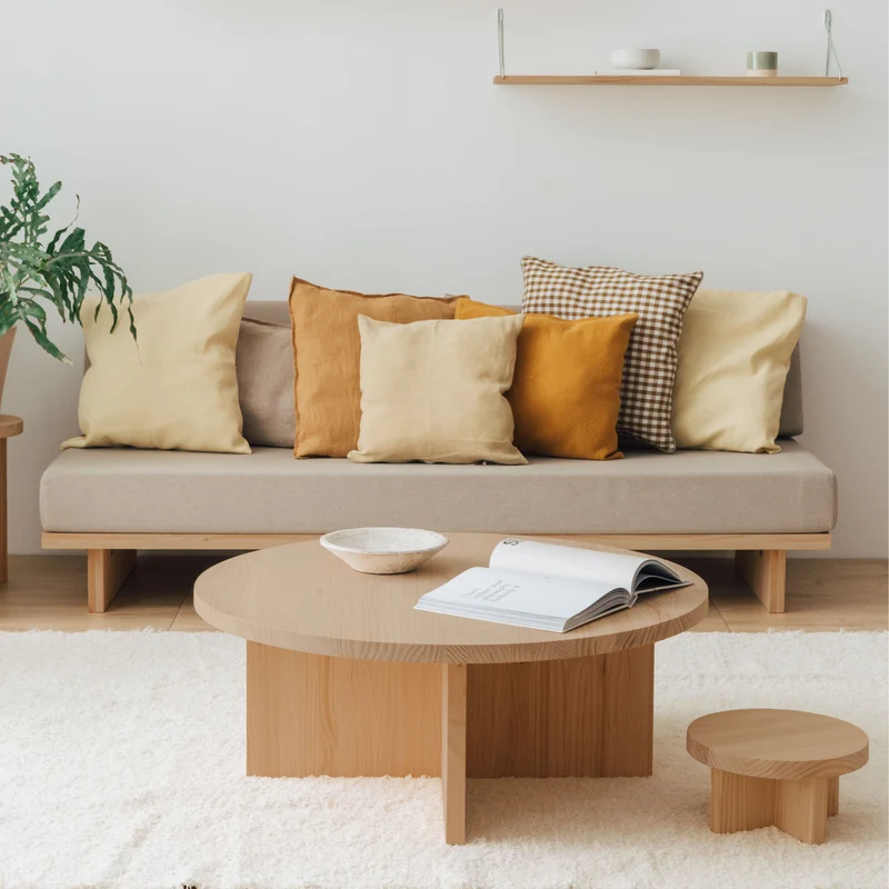 Turqueta - Round coffee table in solid wood 85 cm