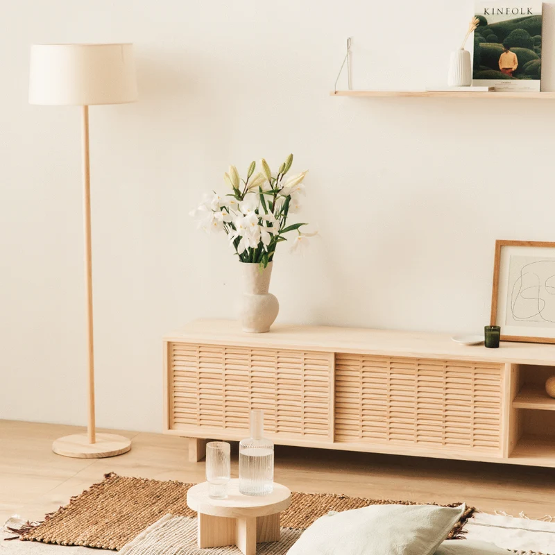 Galera TV stand of pine with 2 mallorquina doors 150 cm