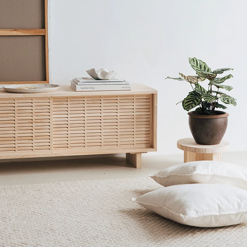 Moraira TV stand of pine with 2 mallorquina doors 120 cm