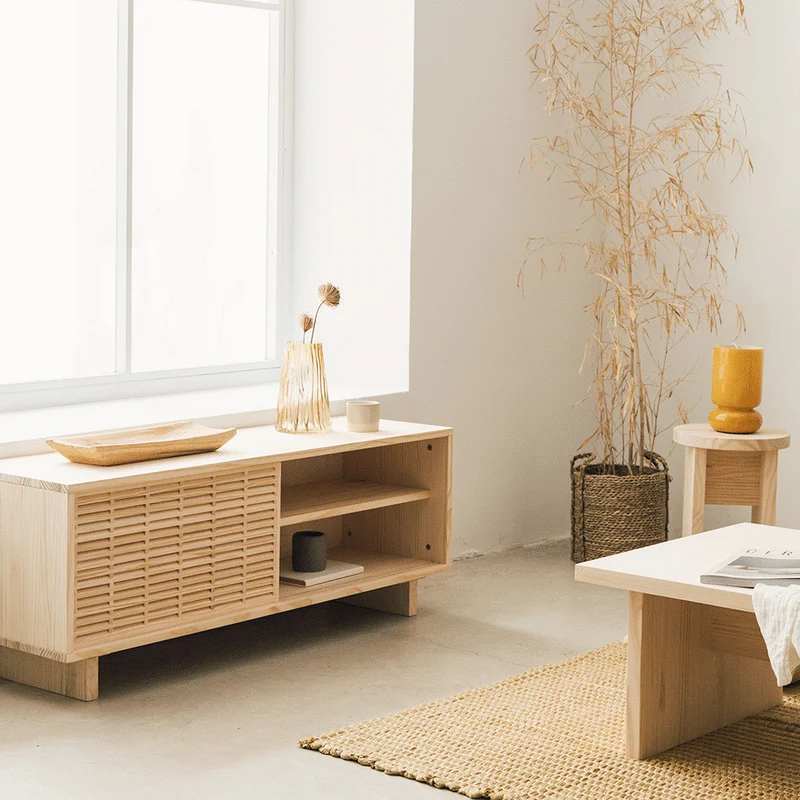Moraira TV stand of pine with 2 mallorquina doors 120 cm