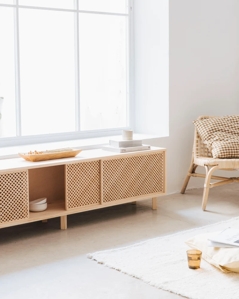 Menorca TV stand of pine with 2 or 3 lattice door 180 cm
