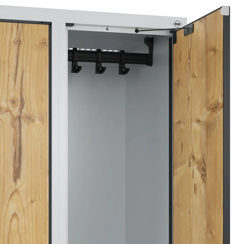 Doppelstöckiger Spind Evolo PLUS aus stabiler Stahlkonstruktion