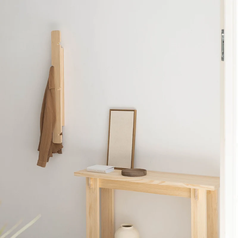 Wall coat rack Saona in solid pine wood 100 cm