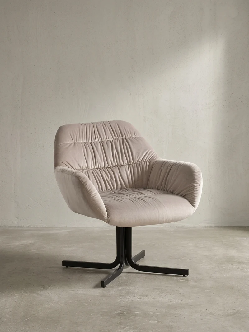 Loungesessel Samt mit Armlehnen und Metallgestell, gepolsterter Schalensitz, 64x68x74 cm