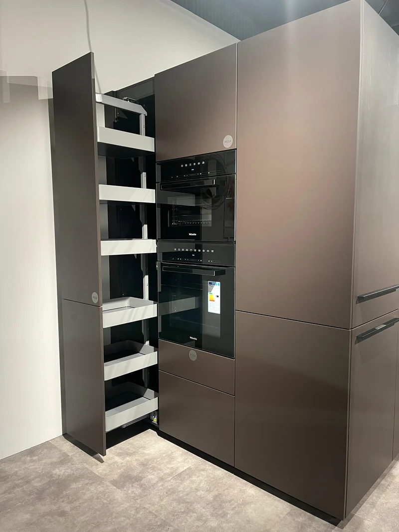 Küche Arp Arosa Satin Braun