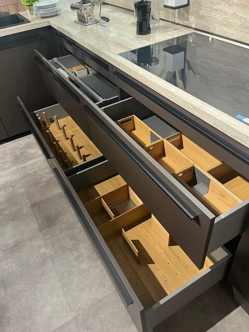 Küche Arp Arosa Satin Braun