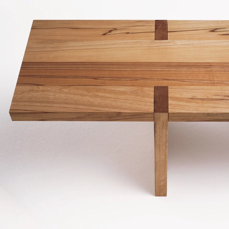 ZEN/10 Holzbank massiv