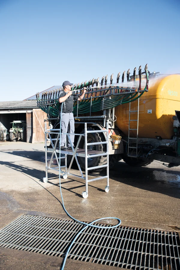 Rollgerüst zum einklappen aus Aluminium