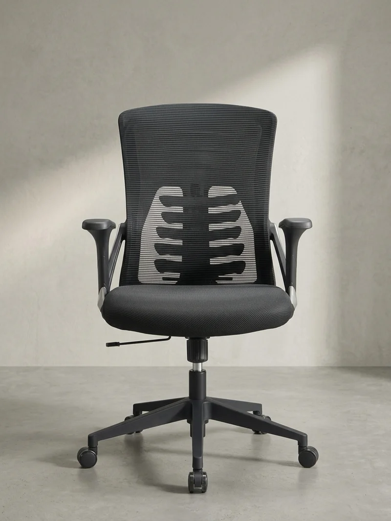 Bürodrehstuhl Schwarz Mesh mit Wippmechanik, 4-fach Lordosenstütze und Höhenverstellung