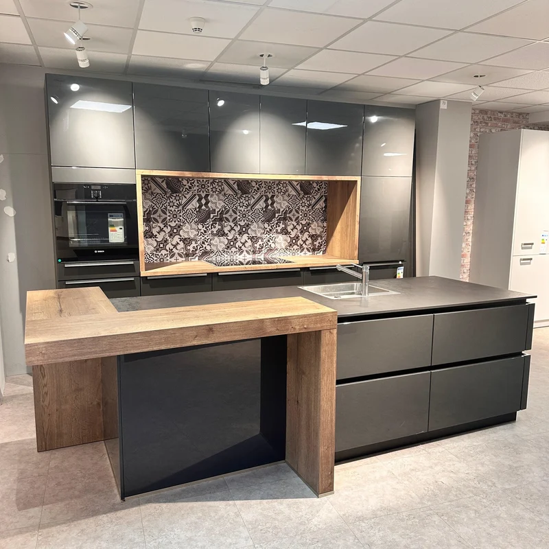 Küche GAL Gala L191 Lavaschwarz Hochglanz