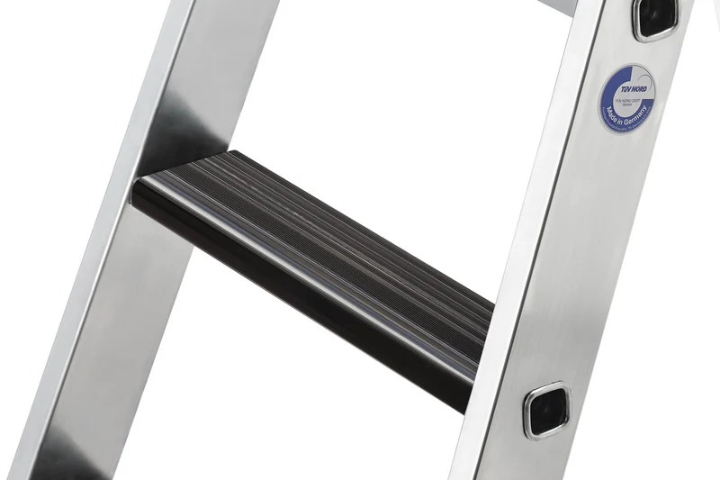 Stehleiter aus Aluminium beidseitig begehbar mit clip-step relax