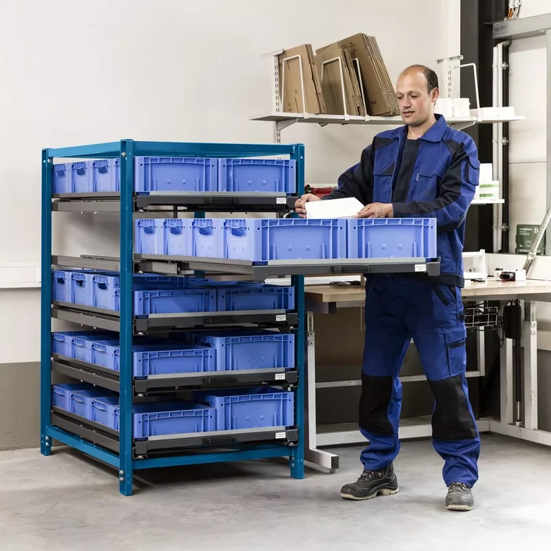 Kompaktes Auszugsregal mit einer Traglast von 200 kg beidseitig