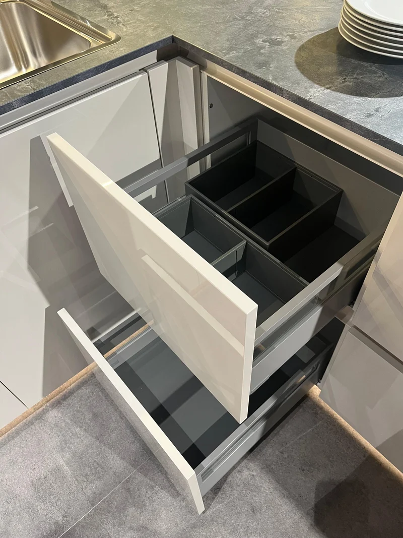 Einbauküche FIO Fino Gloss Weiß