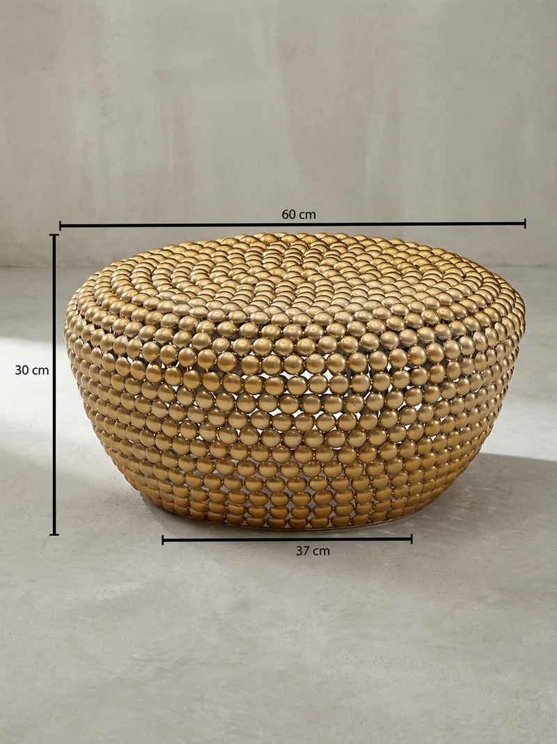 Beistelltisch im orientalischen Stil aus Aluminium mit abgerundeter Form