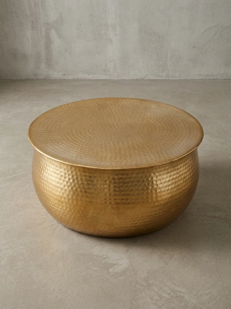 Couchtisch: Orientalisch, Hammerschlagstrukturen, Aluminium, Handgefertigt