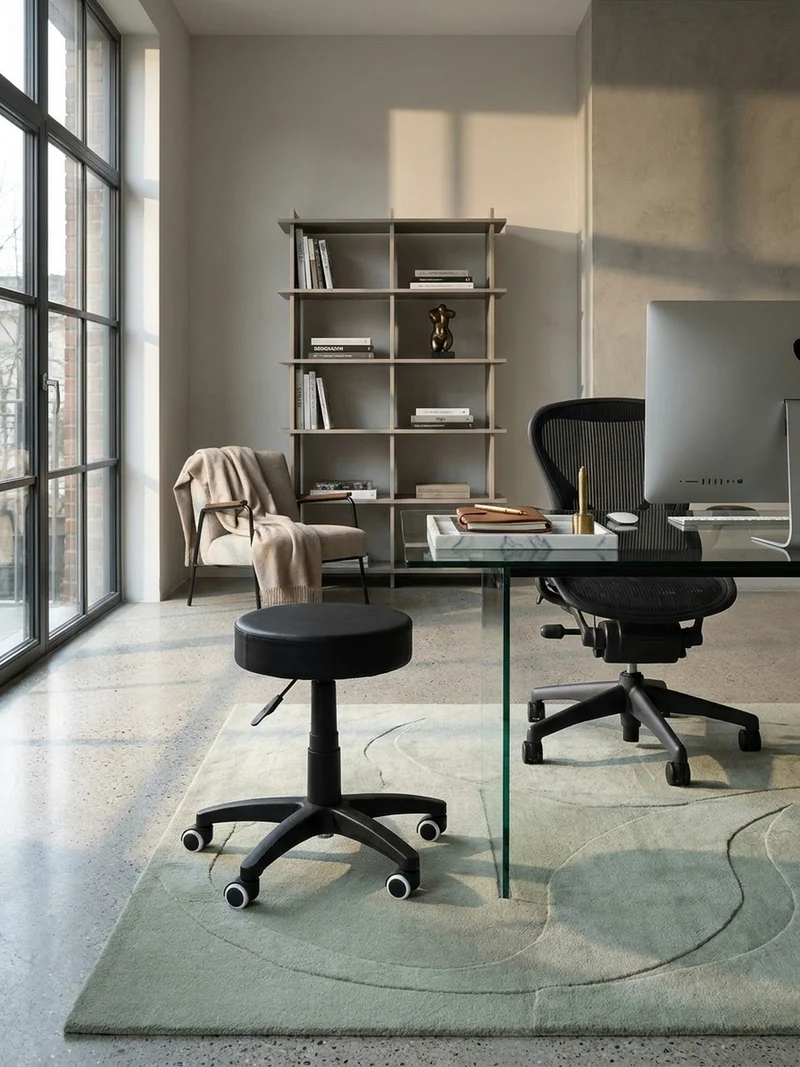 Arbeitshocker Lederoptik 360° drehbar, höhenverstellbar, stabil