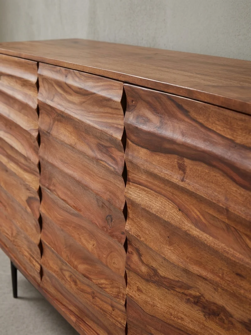 Sideboard – Massivholz, 150 cm breit, 3 Türen, modern