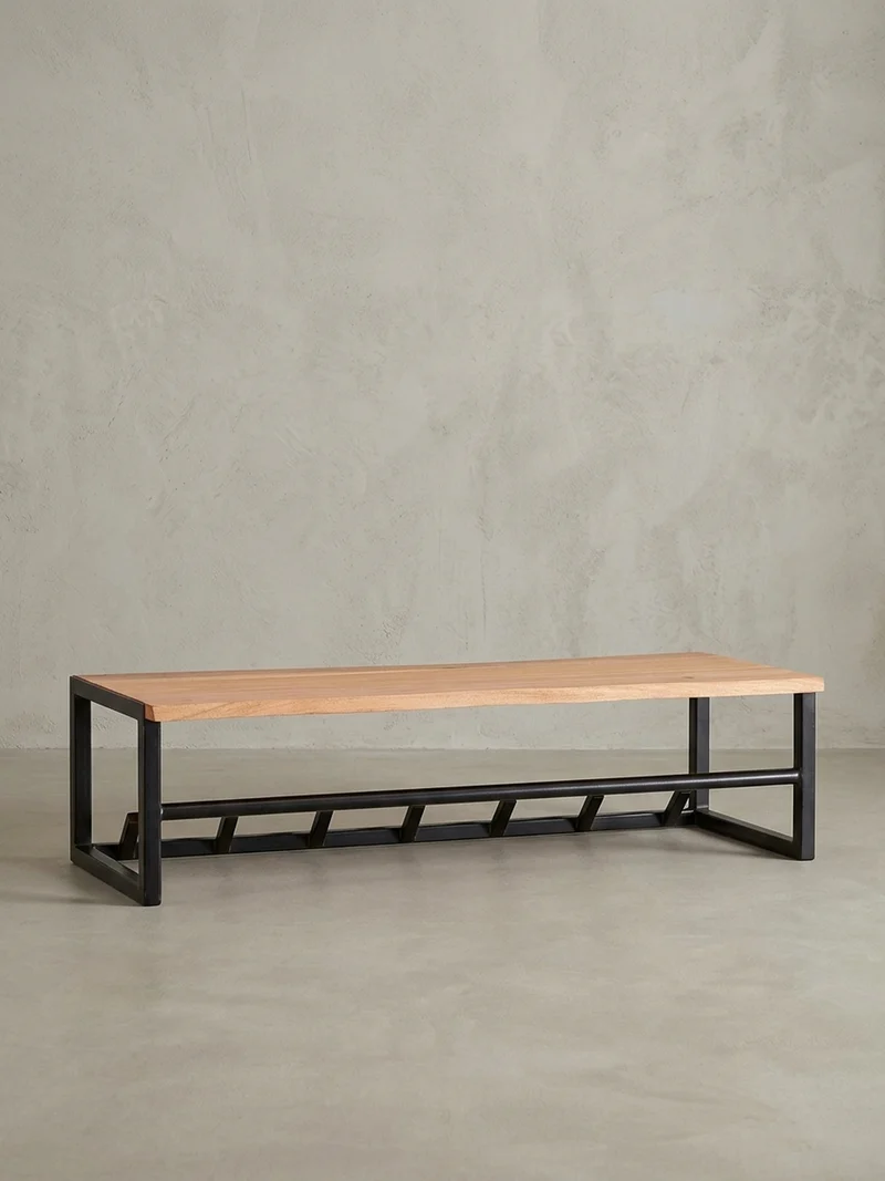Wandgarderobe Akazie Massivholz Metall Modern mit Baumkante