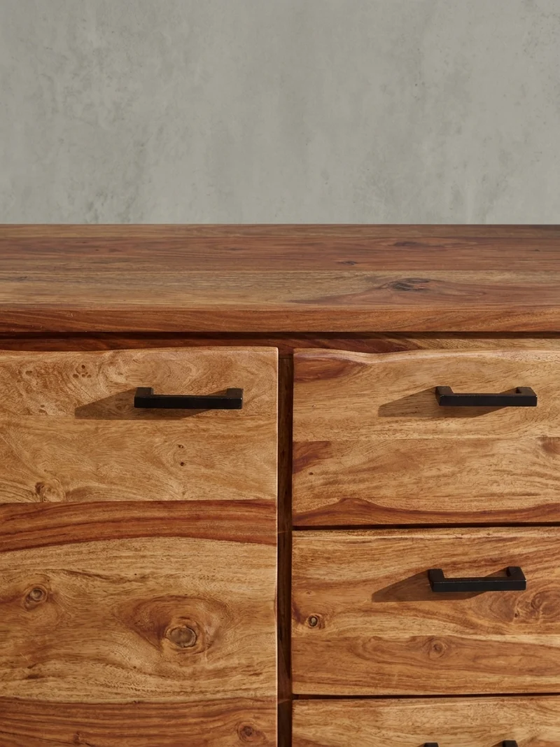 Sideboard – Massivholz, 145x82x45 cm, mit Baumkante, Metallgestell