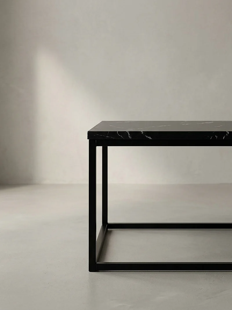 Couchtisch mit Marmor-Optik, Metallbeine, rechteckig, Serie