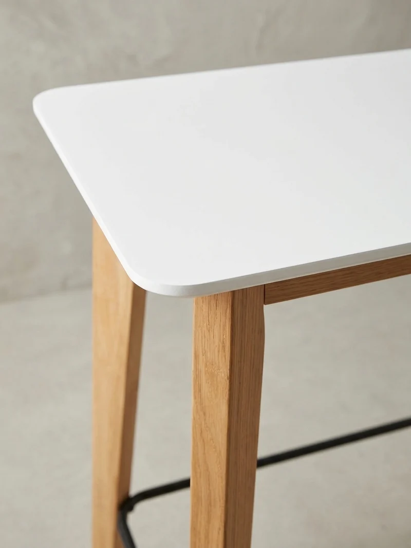 Bartisch – Skandinavisch, Eichenbeine, quadratisch, 50 kg Belastbarkeit