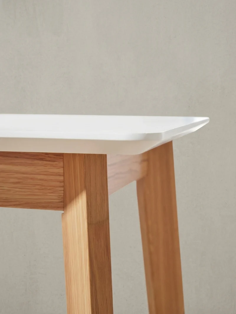 Bartisch – Skandinavisch, Eichenbeine, quadratisch, 50 kg Belastbarkeit