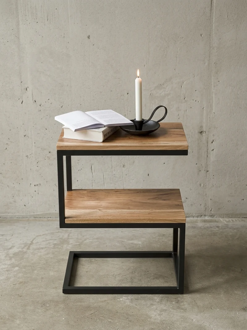 Beistelltisch Massivholz S-Design Metallgestell Ablageflächen