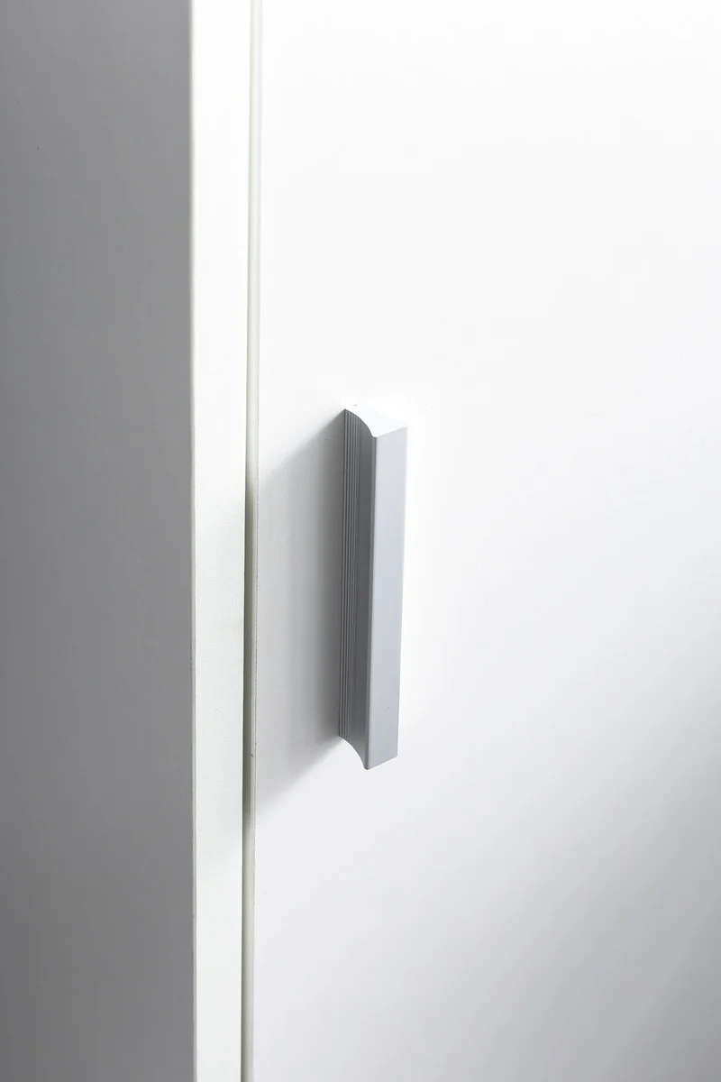 Badschrank Weiß 30x95,5x30 cm aus Melamin mit kratzfester Oberfläche