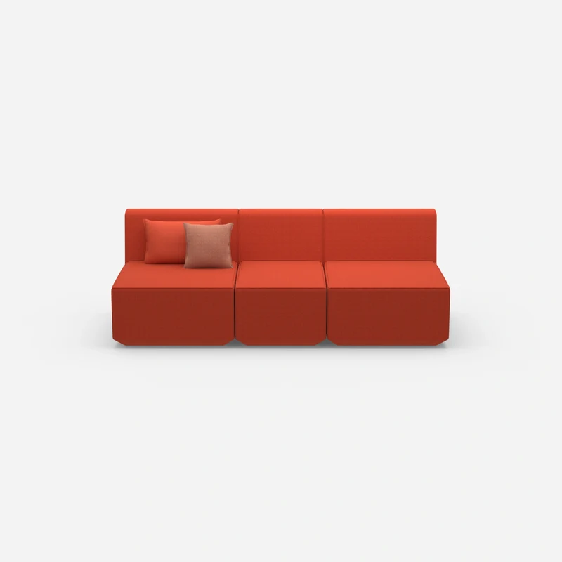 Rotes Dreisitzer Sofa