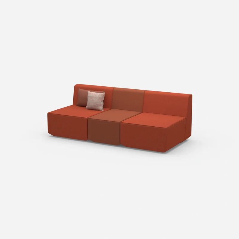 Rotes Dreisitzer Sofa