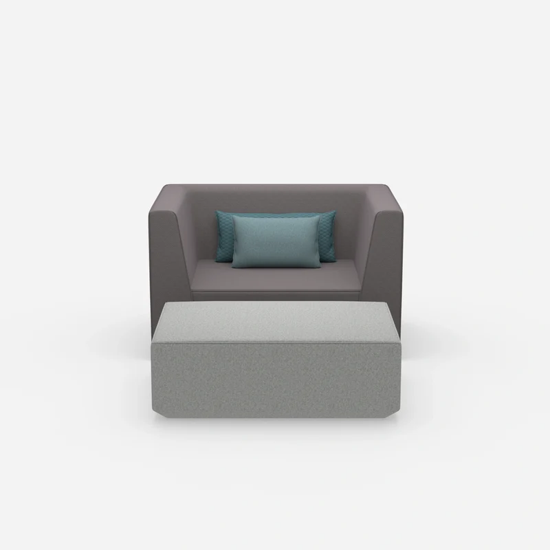 Sessel mit flexibler Fußablage