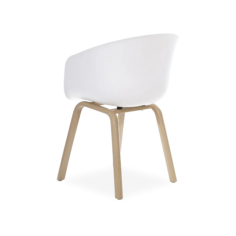 Weißer Design-Stuhl mit Eichenoptik-Gestell