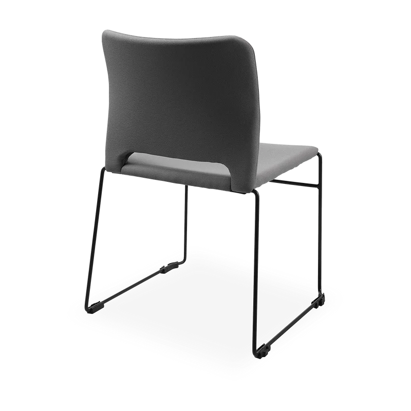 Schalenstuhl (Design) – Gepolsterte Kunststoffschale stapelbar