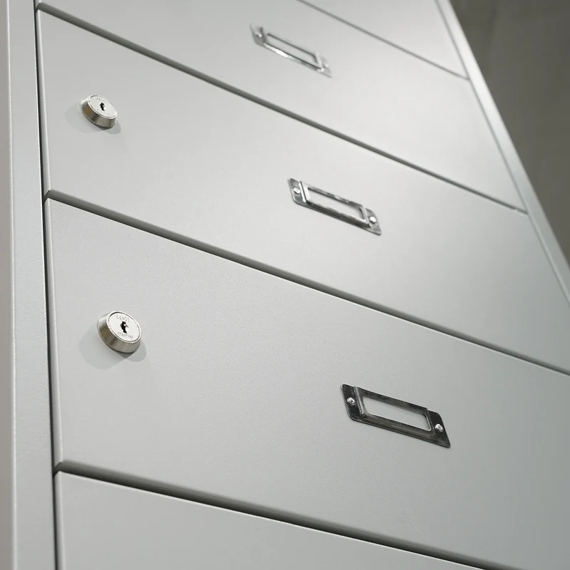 Laptopschrank mit 10 Fächern & Steckdosen